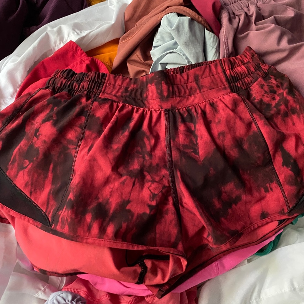 Lululemon Game Day Red Hotty Hots